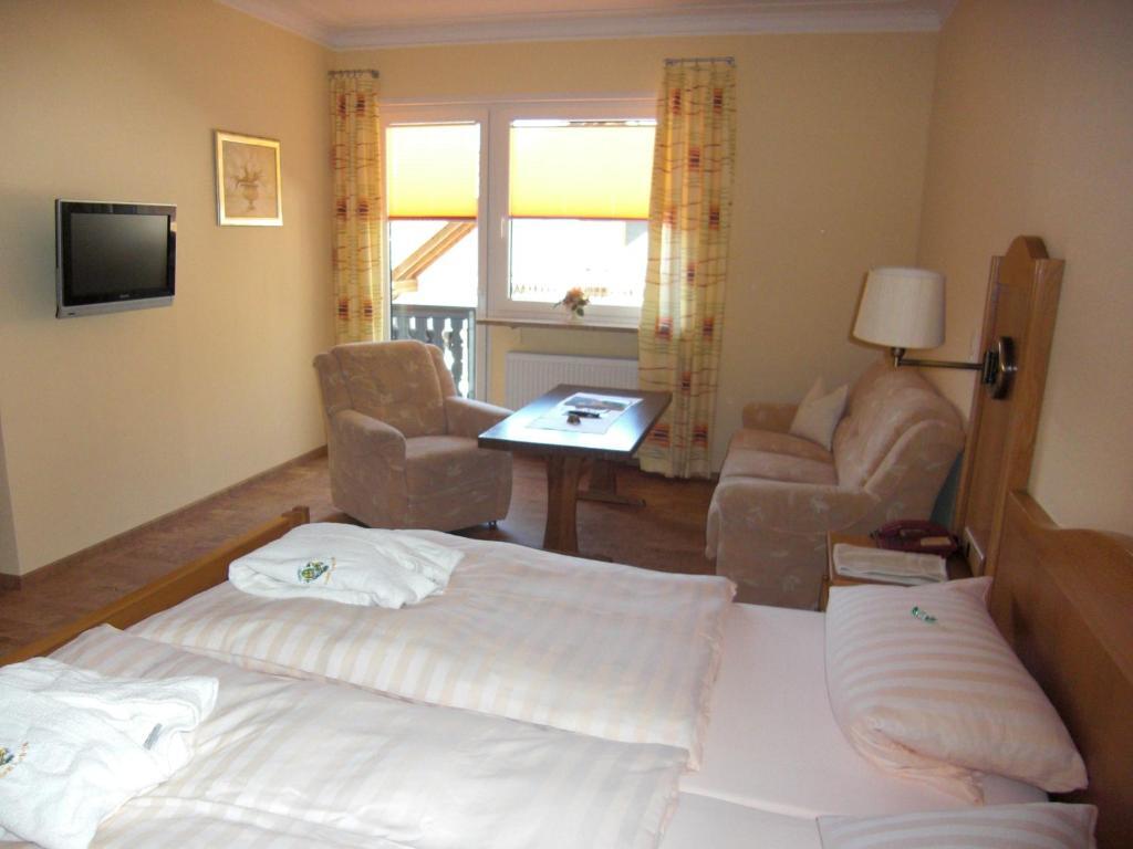 Wald-Hotel Heppe Dammbach 객실 사진