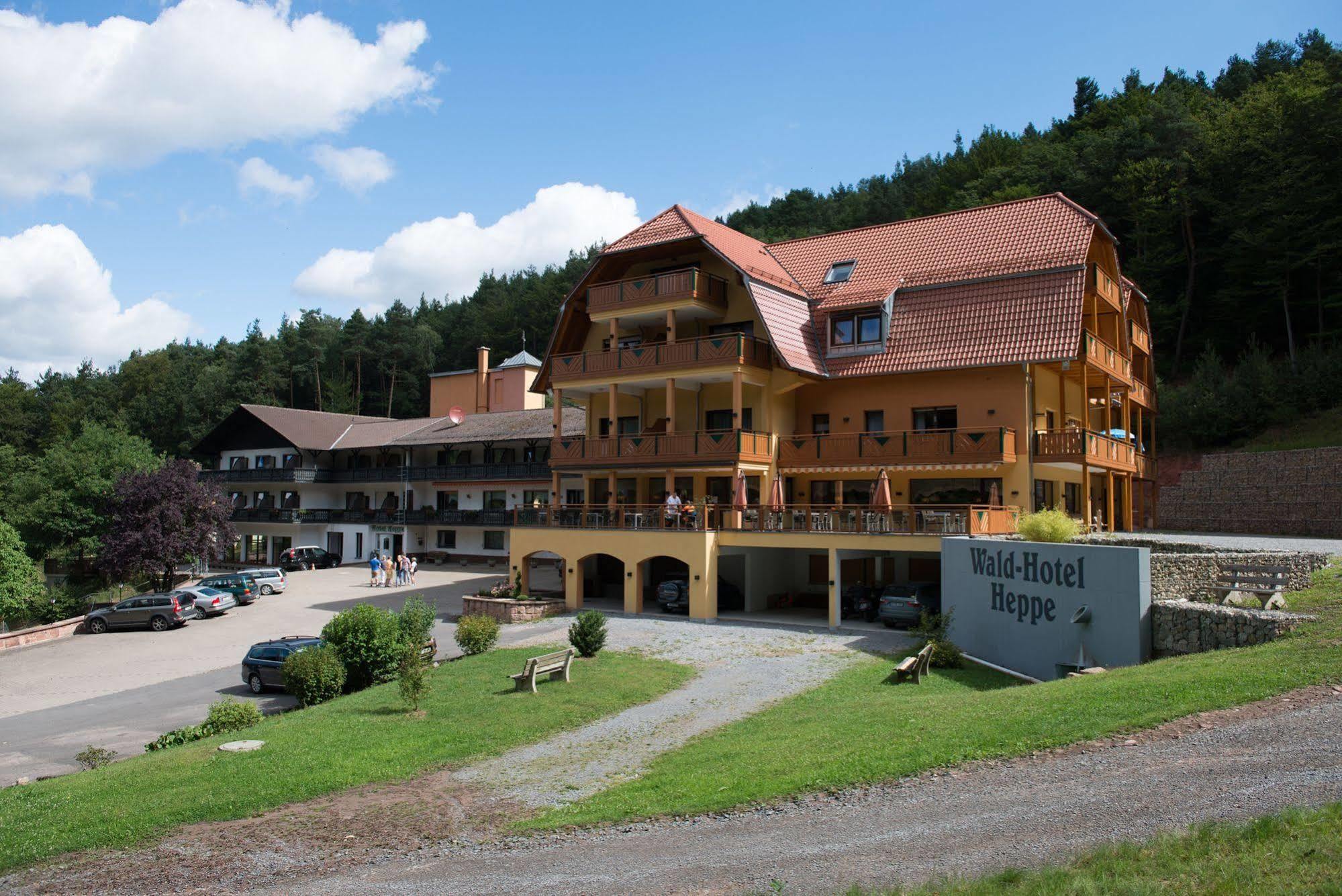 Wald-Hotel Heppe Dammbach 외부 사진